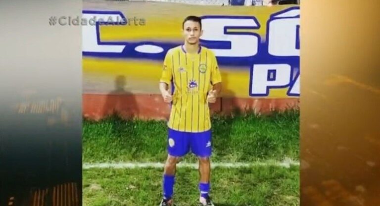 ‘Coração está em pedaços’, diz mãe de jovem morto por causa de boné