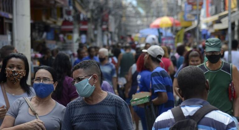 Covid-19: Brasil tem 55 mortes e 10,6 mil casos em 24 horas