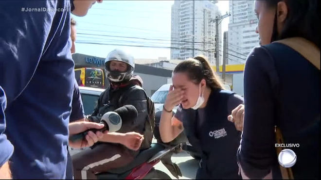 Equipe do JR encontra vítima de assalto em SP instantes depois do crime