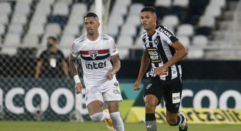 Há mais de um ano, São Paulo enfrentava o Botafogo pela última vez, com técnico interino