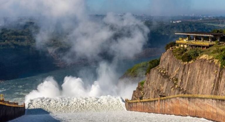 Itaipu Binacional revela atualização tecnológica de unidades