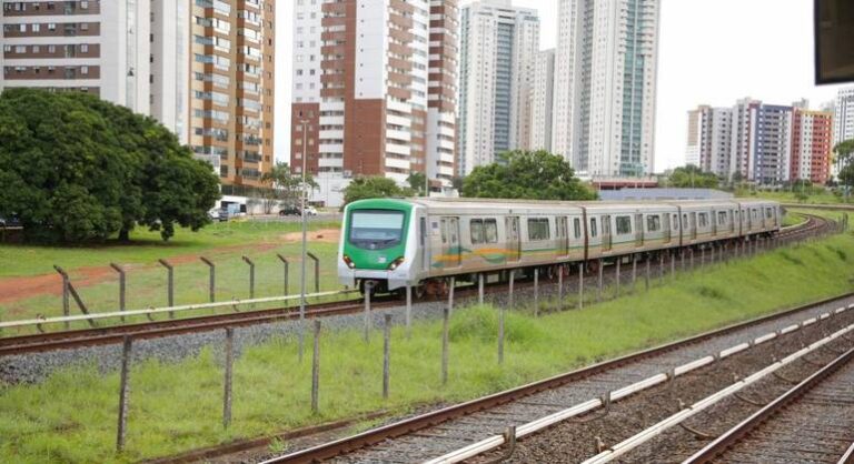 Metrô do DF fecha neste domingo para manutenção