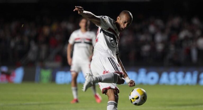 Miranda fala sobre falta de sequência de jogos no São Paulo: ‘Não estou 100% feliz’