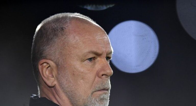 No Brasileirão, Mano Menezes só ganhou como visitante no Internacional