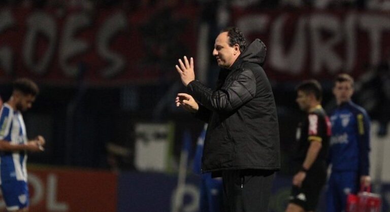 No comando do São Paulo, Rogério Ceni alcança maior série invicta desta temporada