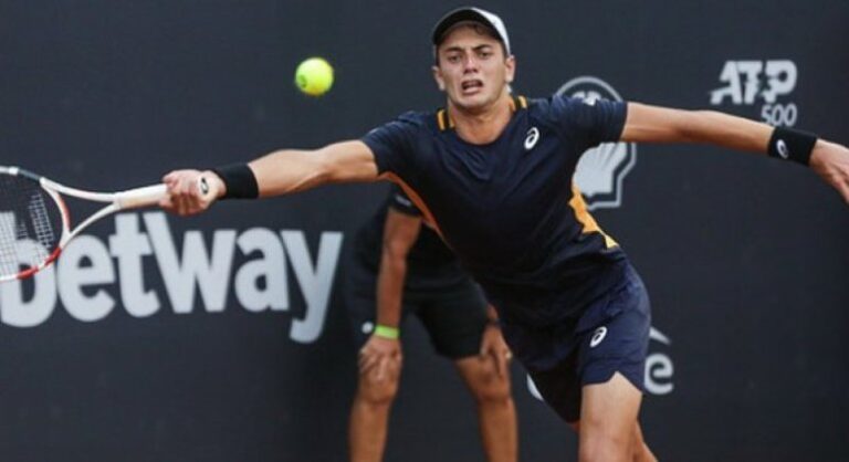 Pucinelli avança no quali de Wimbledon. Wild perde em 46 minutos