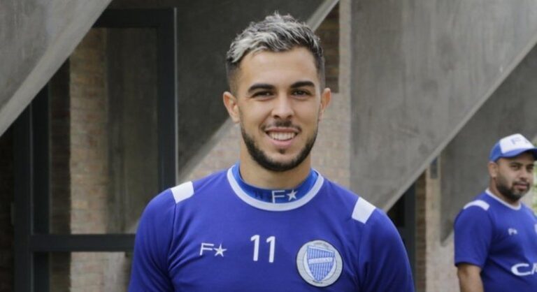 Botafogo oficializa contatos com Godoy Cruz e tem negociações por Martín Ojeda