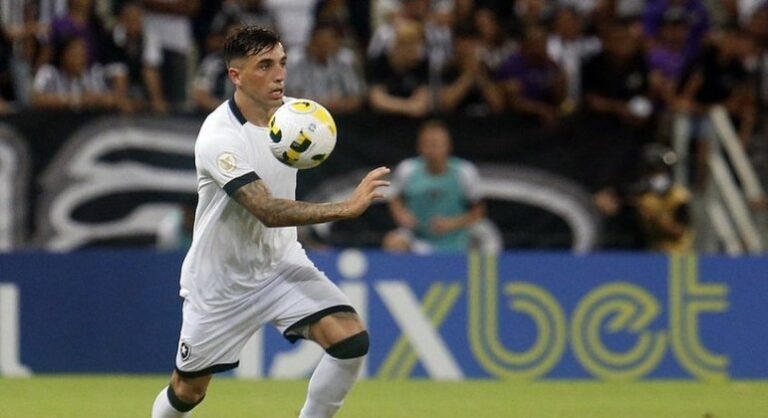 Botafogo terá dois desfalques por suspensão contra o Cuiabá, pelo Brasileirão