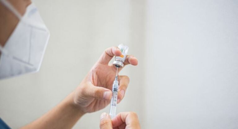 Butantan formaliza pedido à Anvisa de registro definitivo da CoronaVac