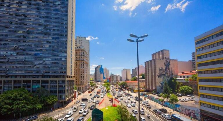 Com tempo seco, quinta-feira tem máxima de 26° em São Paulo