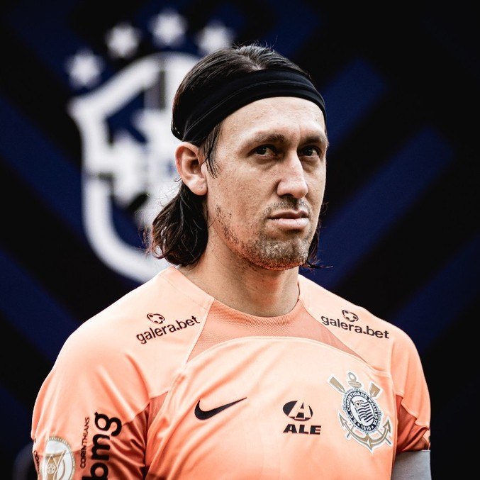 Dores na região lombar tiraram Cássio de jogo do Corinthians