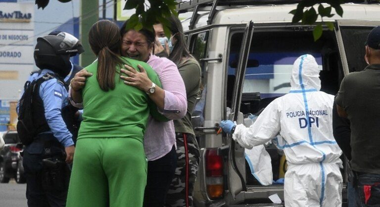 Filho de ex-presidente hondurenho é assassinado em saída de boate