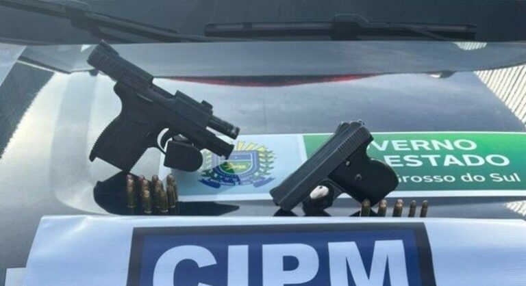Homem e duas pistolas são apreendidas no Jardim Tijuca