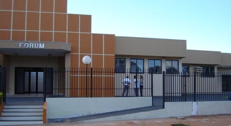 Juíza esvazia instituições de acolhimento em cidade de MS