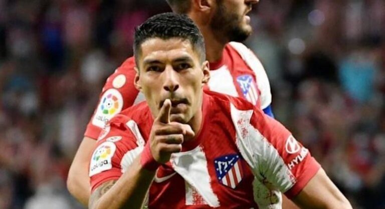 Livre no mercado, Luis Suárez é oferecido para gigante alemão