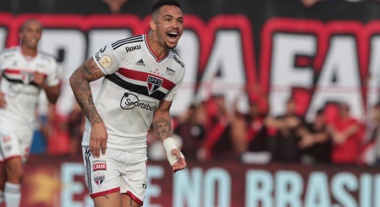 Luciano marca de novo e dispara na vice-artilharia do São Paulo