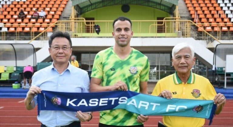 Mateus Totô chega ao futebol tailandês e diz estar ‘empolgado e motivado’ para novo desafio