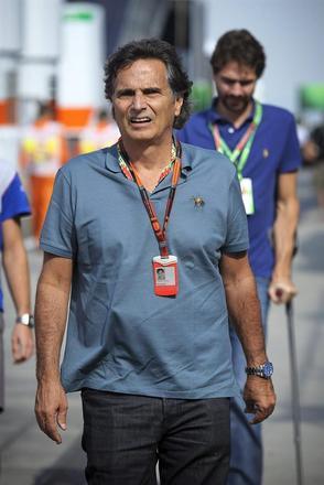 Nelson Piquet volta a se defender de fala racista contra Hamilton: ‘Não disse nada de errado’