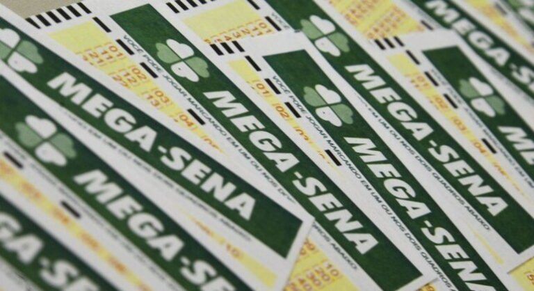 Nenhum apostador acerta Mega-Sena e prêmio acumula em R$ 9 milhões