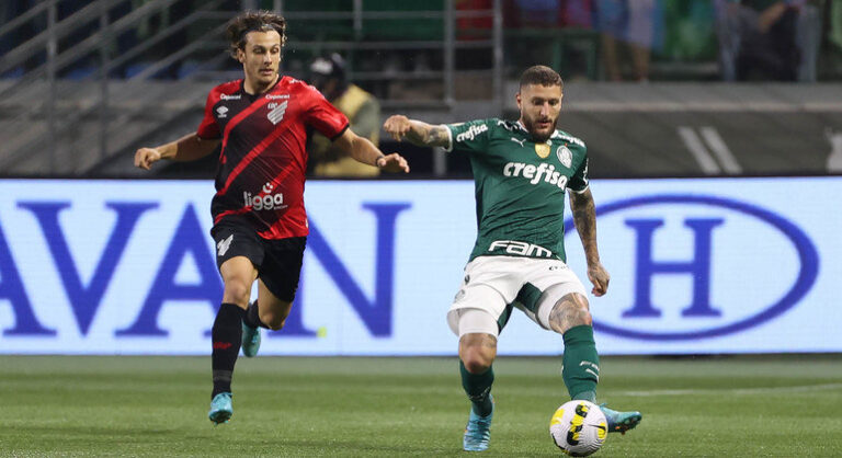No Allianz e com o time reserva, Athletico-PR faz 2 a 0 no Palmeiras