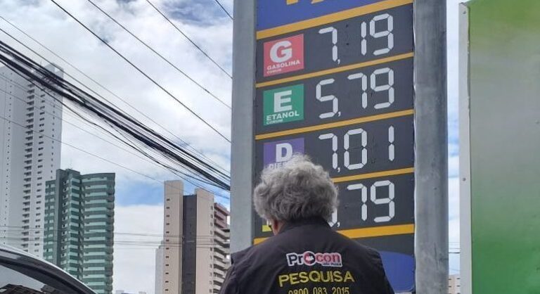 Procon-JP diz que vai fiscalizar redução de preços da gasolina em postos da Capital