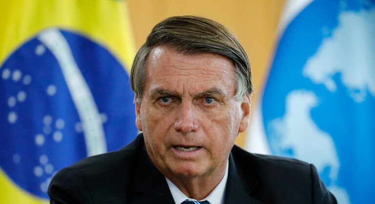 ‘Quero solução e paz’, diz Bolsonaro sobre telefonema com Zelensky