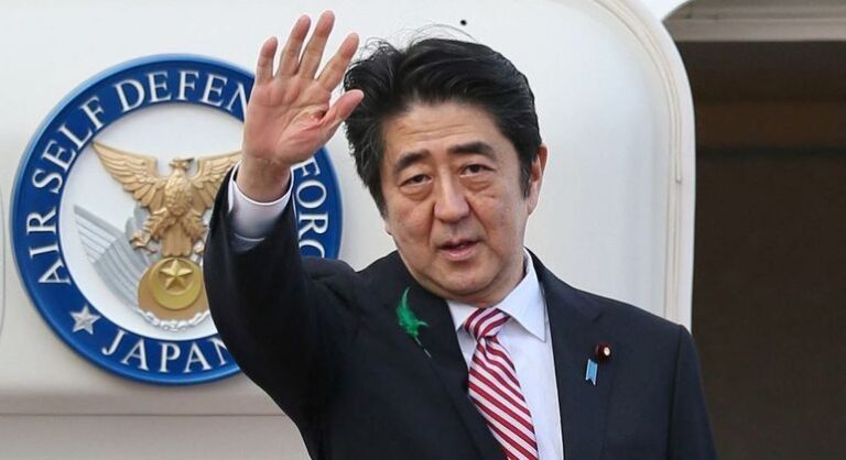Shinzo Abe, o primeiro-ministro japonês mais longevo no cargo