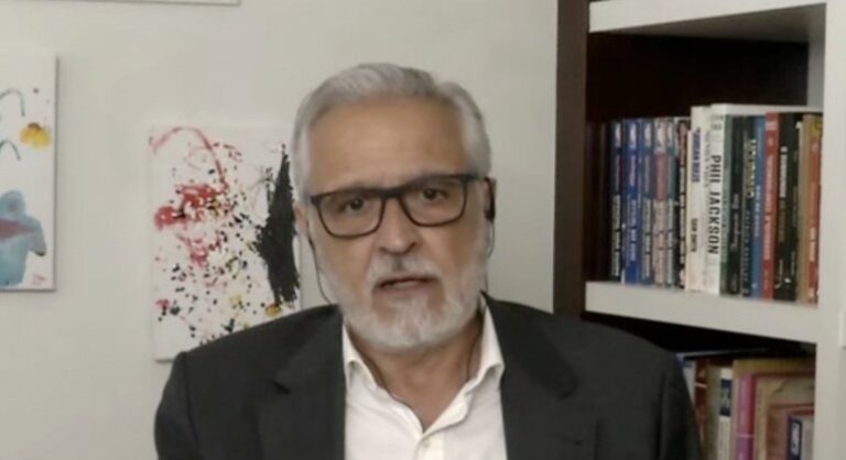 Sormani critica árbitro por não expulsar Felipe Melo no jogo do Fluminense: ‘Os caras pipocam’