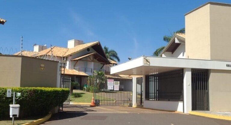 VÍDEO: Pessoa é morta dentro de condomínio no Chácara Cachoeira