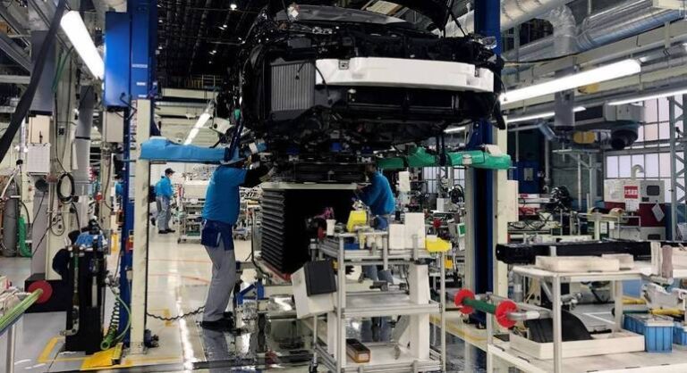 Volkswagen anuncia demissão do CEO em meio a conflitos