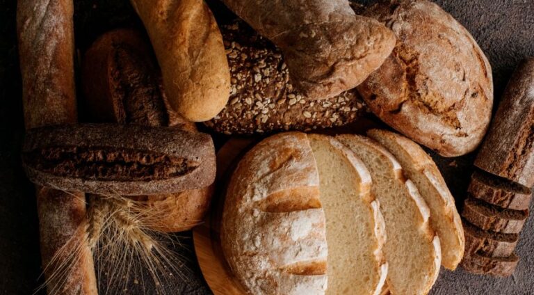 Pão pode fazer parte de uma dieta saudável, dizem nutricionistas.