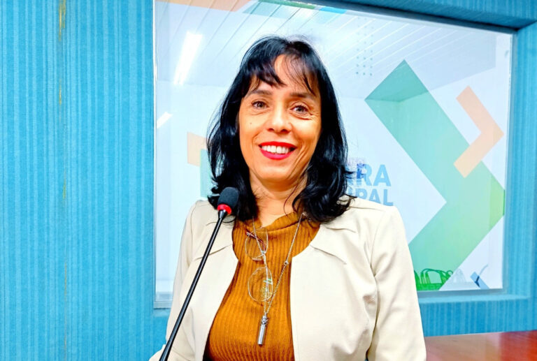 Vereadora atuante, Welma Lira é mulher forte e destemida em defesa do povo de Senador Canedo