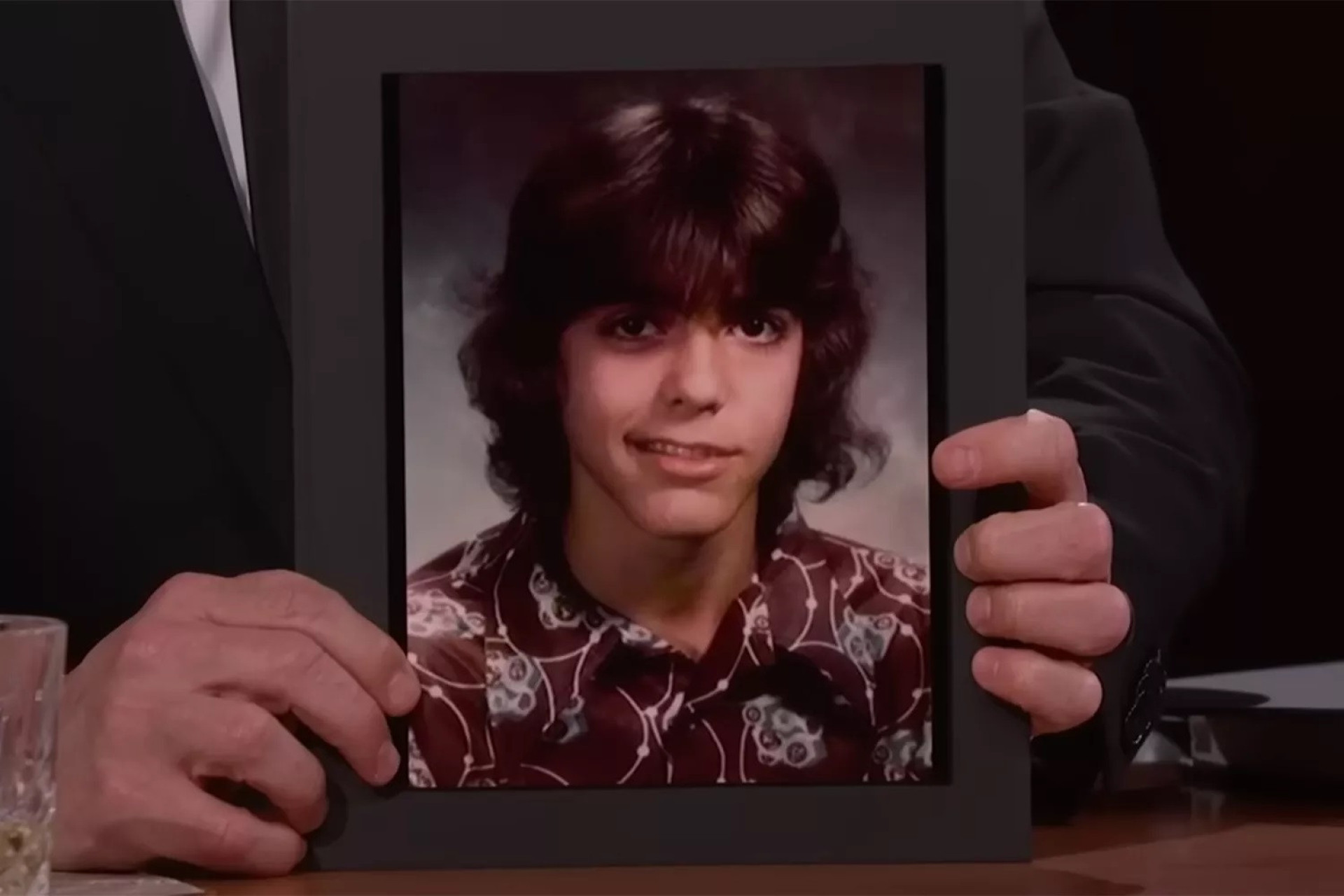 George Clooney revela que teve Paralisia de Bell na adolescência