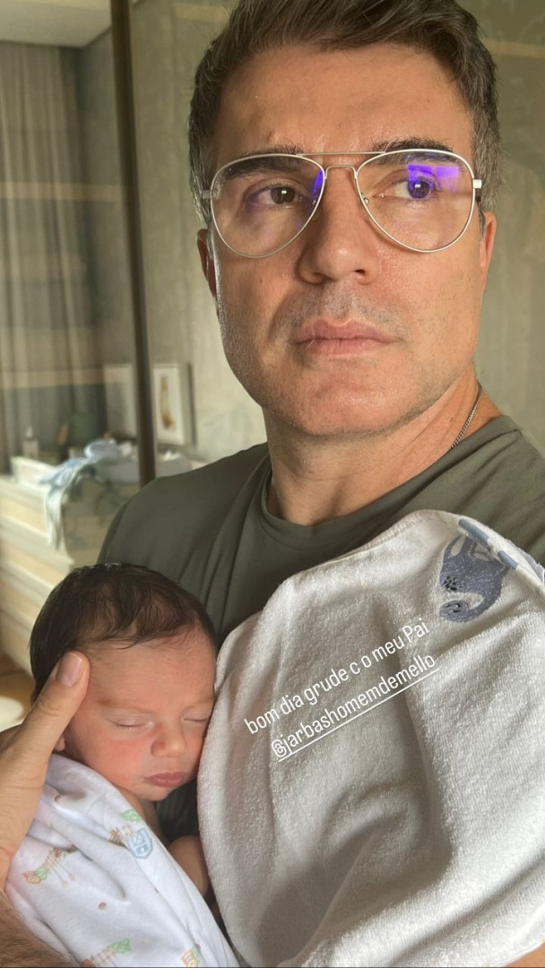 Fofura máxima! Cláudia Raia em novas fotos com o filho recém-nascido