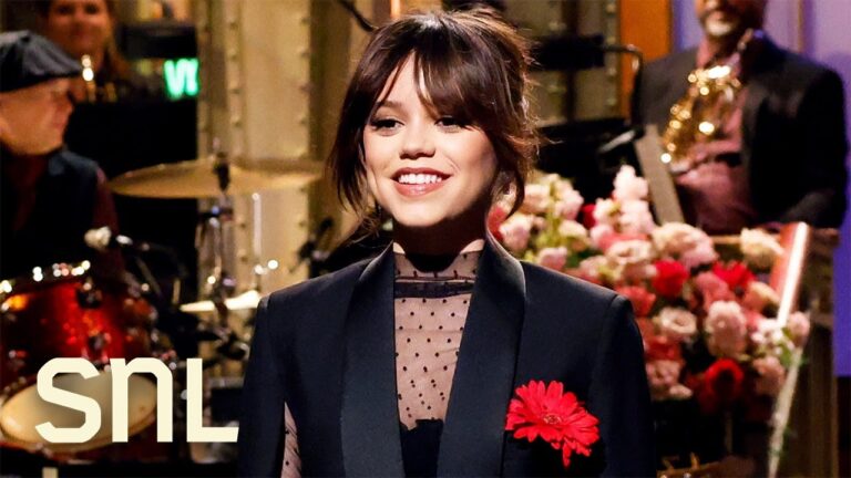 Jenna Ortega, de ‘Wednesday’, diz que não é "sombria" nem "perversa"