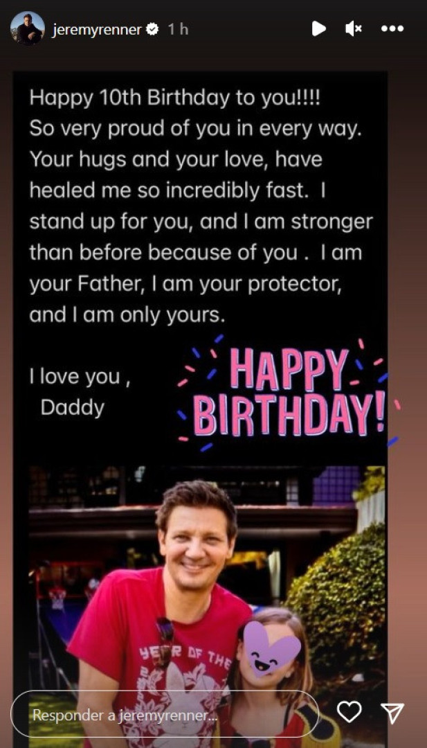 Jeremy Renner para filha: "Os teus abraços e amor curaram-me"