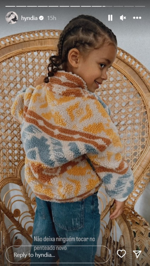 'Mamã babada'. Rita Pereira mostra novo penteado do filho