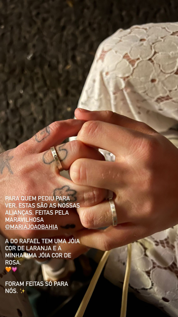 Mário de Carvalho e Rafael Ramos noivos. Ivo Lucas canta para o casal