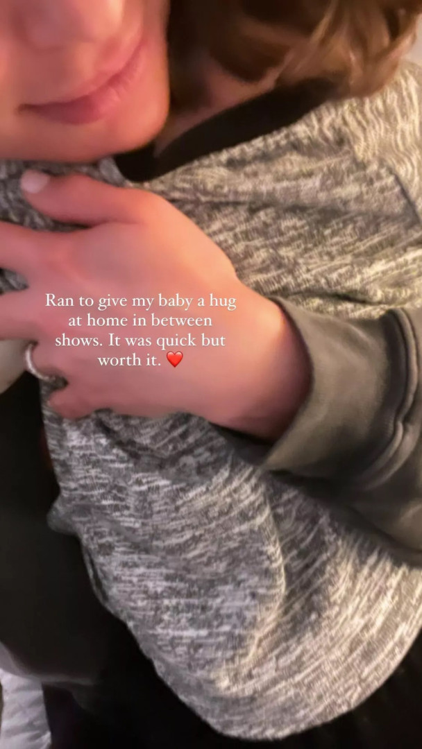 Filho de Lea Michele volta a ser hospitalizado