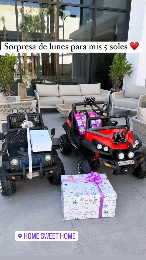 Georgina começou a semana a oferecer presentes aos 5 filhos