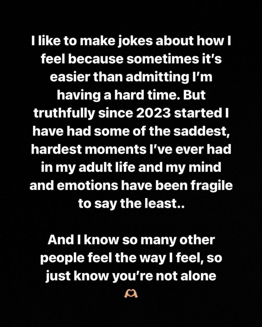 Hailey Bieber confessa que viveu os momentos "mais tristes e difíceis"