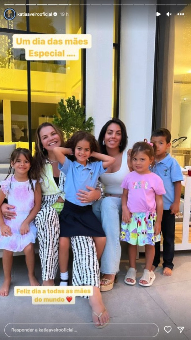 Georgina Rodríguez e Katia Aveiro juntas em "Dia da Mãe especial"