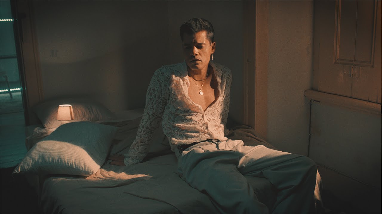 Ivo Lucas lança nova música... e parece ser uma homenagem a Sara Carreira