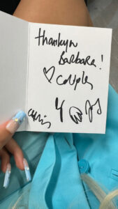 O bilhete que Bárbara Bandeira recebeu dos Coldplay após concerto