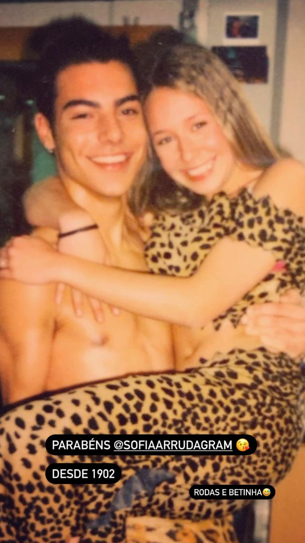 Apos 20 anos, ainda se lembra do "Rodas e da Betinha" de 'Morangos'?