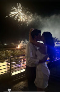 Jéssica Nogueira assume novo namorado com beijo apaixonado