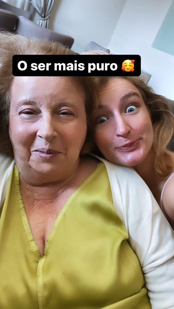 Filha de Alexandra Lencastre revela rara fotografia com a avó