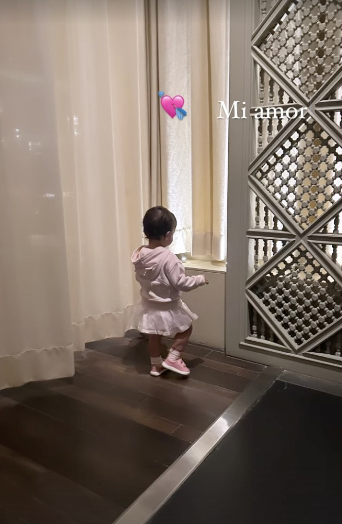 "Meu amor". Georgina encanta com nova fotografia de Bella Esmeralda