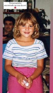 Oceana Basílio mostra foto da infância e prova que está igual