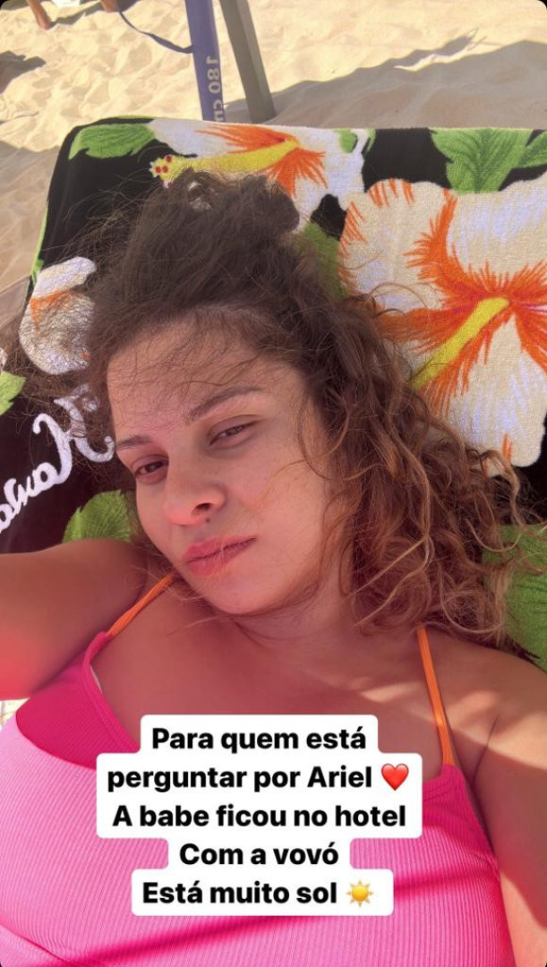 Sandrina Pratas preocupa fãs após fotos na praia